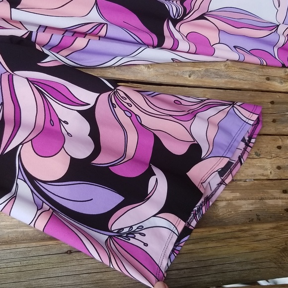 SEXY WILD MOD PRINT Avenue Size 26/28 SOFT STRETCHY TUNIC - Picture 8 of 9